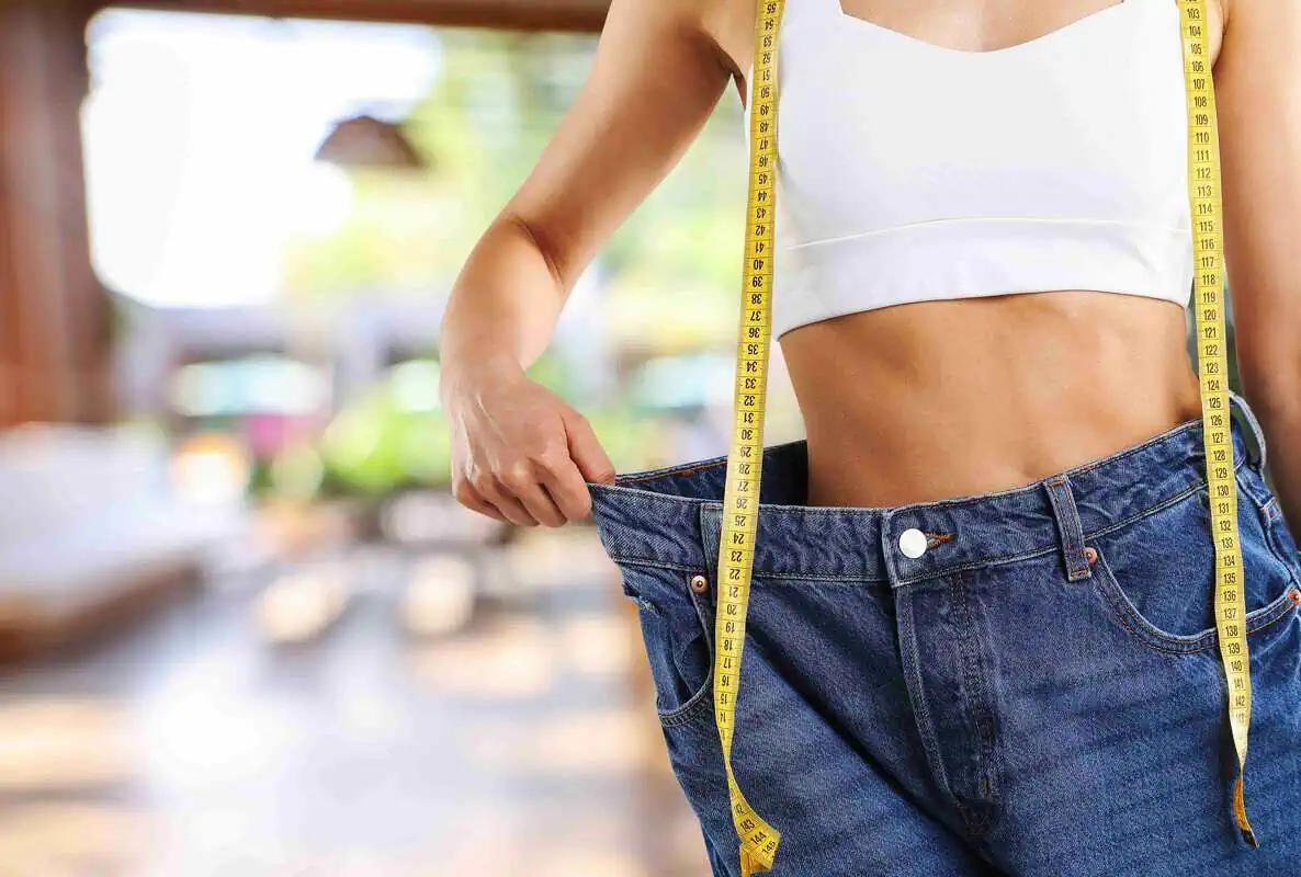 A woman is receiving Semaglutide Weight Loss Treatment in Cleveland, OH at Euro Look Medical Spa